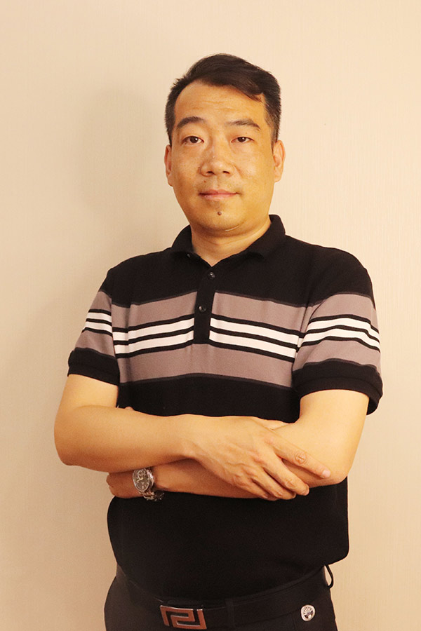洛川冯少坤 本科学历,毕业于陕西师范大学