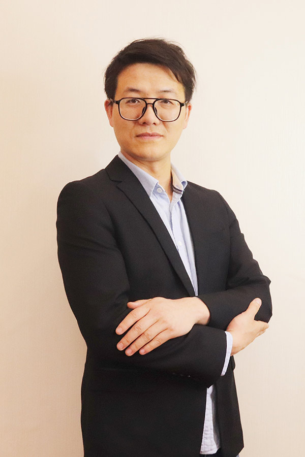 洛川李林科 本科学历,毕业于西安石油大学
