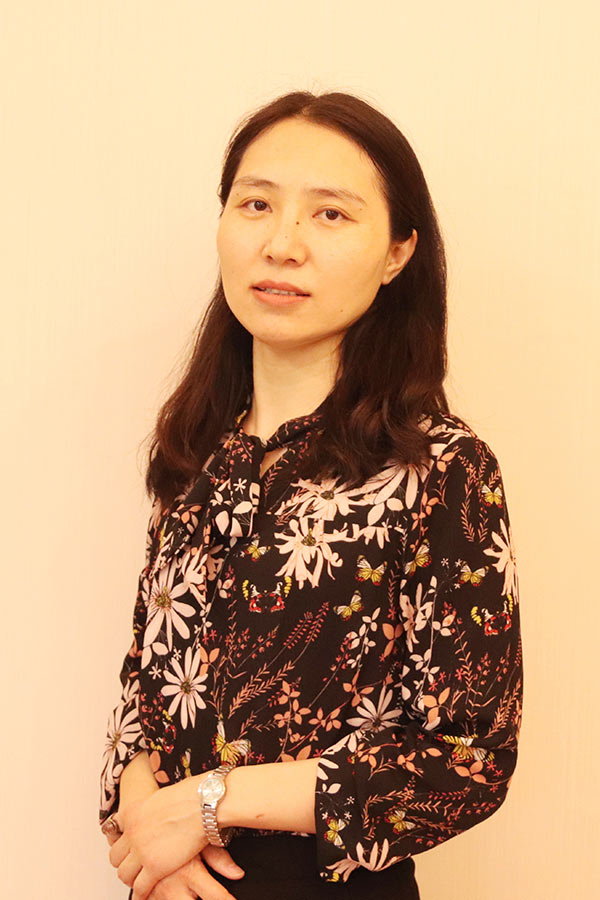 洛川王晓娜 研究生学历,毕业于华南师范大学
