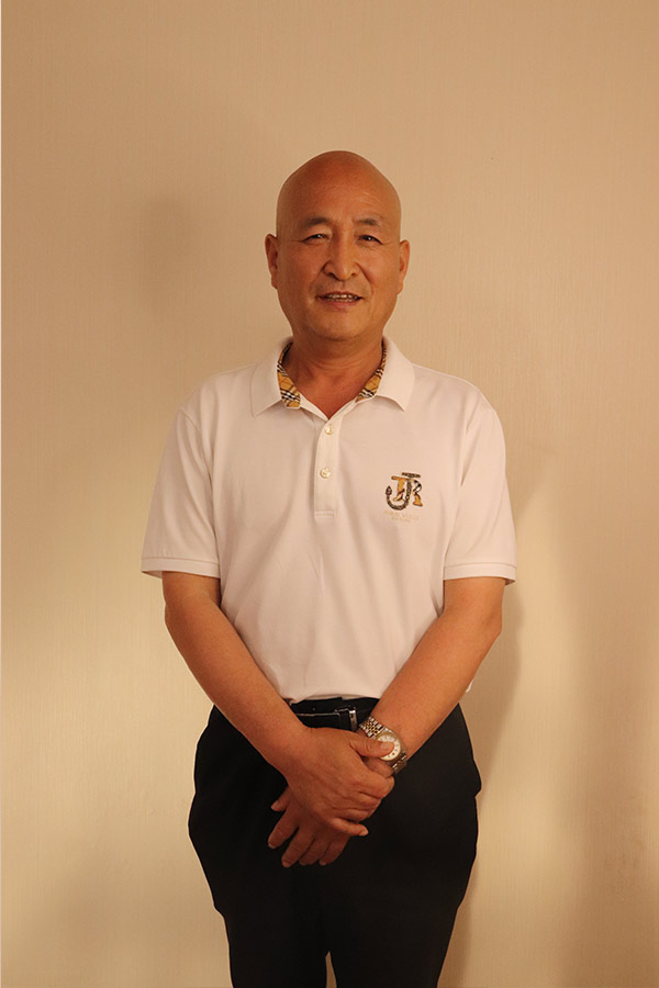 洛川杨养民 本科学历，毕业于陕西师范大学